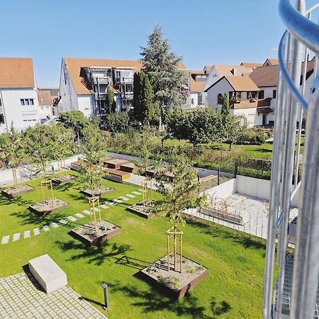 Ticasa Black-Zentral-Outlet-Aufzug-Stylisch-Unique Metzingen  Eksteriør bilde